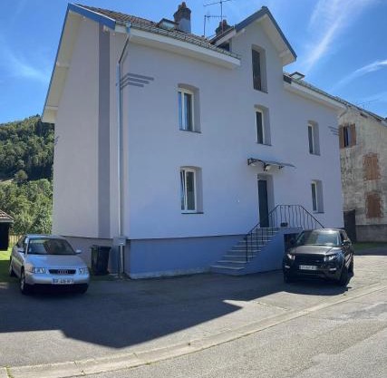 CAN appart spacieux avec grand jardin et terrasse 1 à 8 pers