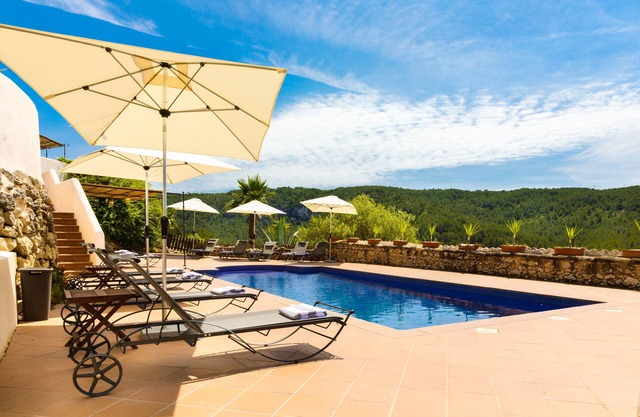 Can Marcer de la Penya for Families, Weddings, Corporate and Wellness Retreats
