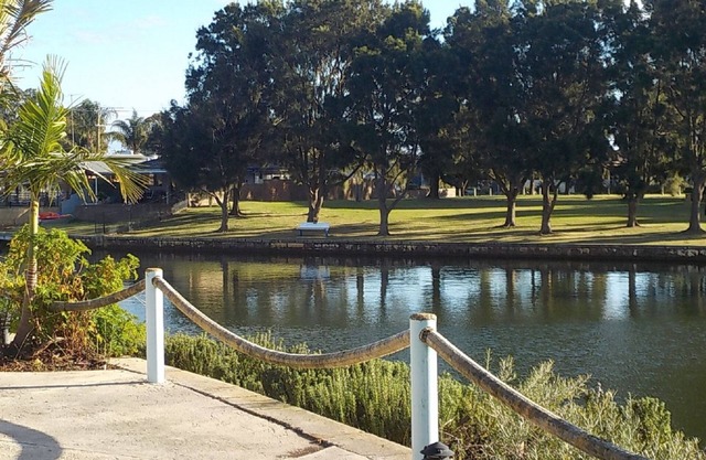 Canal Comfort.Rest & Relax ! or Play & Go adventuring.