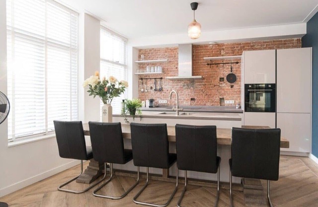 Canal House Haarlem S