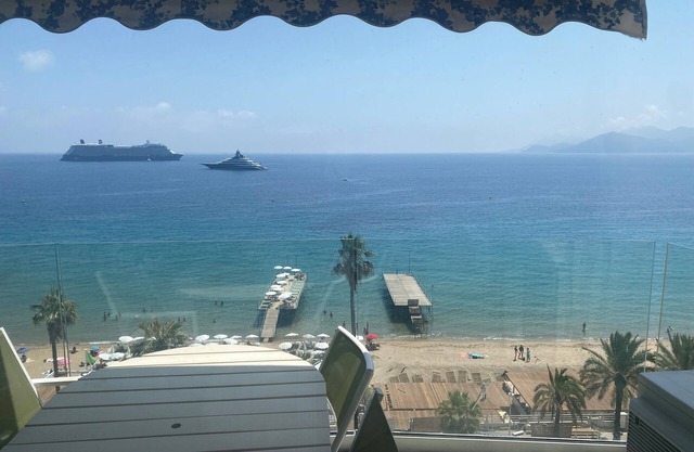 Cannes 3 rooms seaside BELL4G