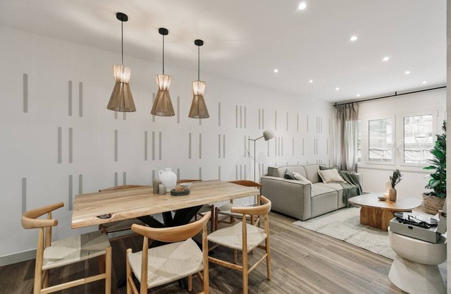 Canneti - 3 bedrooms in Sagrada Família
