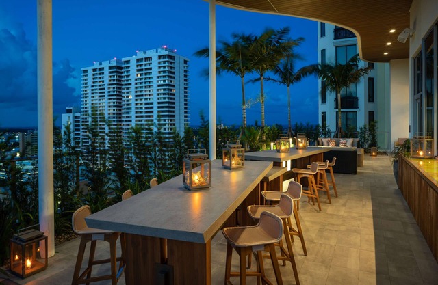 Canopy by Hilton West Palm Beach Downtown