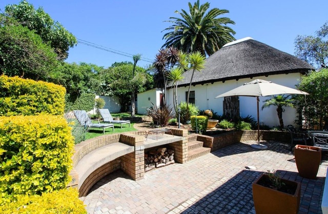 Cape Village Lodge