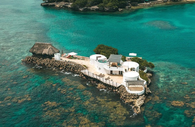 Car049 - Paradisiac island in Cartagena