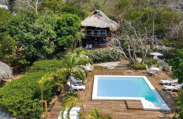 Car069 - 5 bedroom rustic house with pool in Cartagena