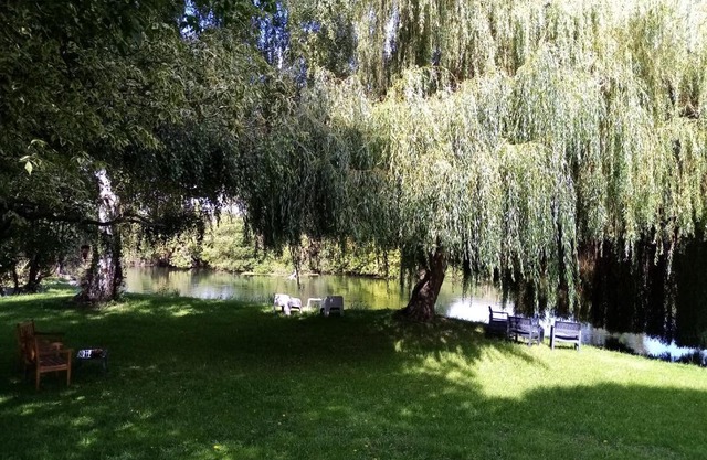 Caravane Eriba au Bord de l'Eure