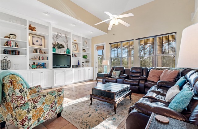 Caribe ~ 3BR/2 1/2BA cottage minutes from the Gulf