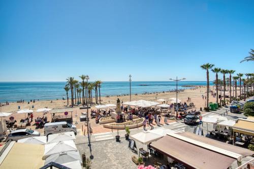 Casa amarilla del mar p2