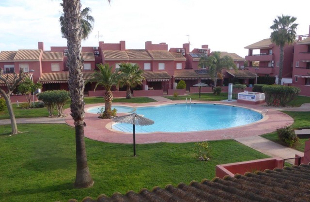 Casa Atalanta - house with pool in Albatros 2