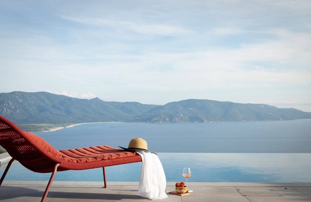 Casa Bisua - Four Bedroom Villa, Sleeps 8
