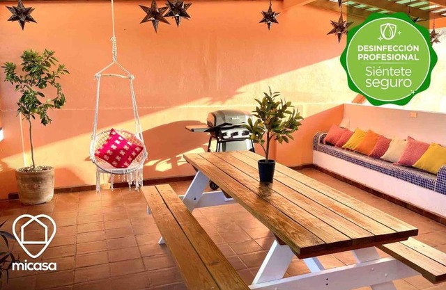 Casa Centro Panajachel / Parqueo Privado / 7-12 pax
