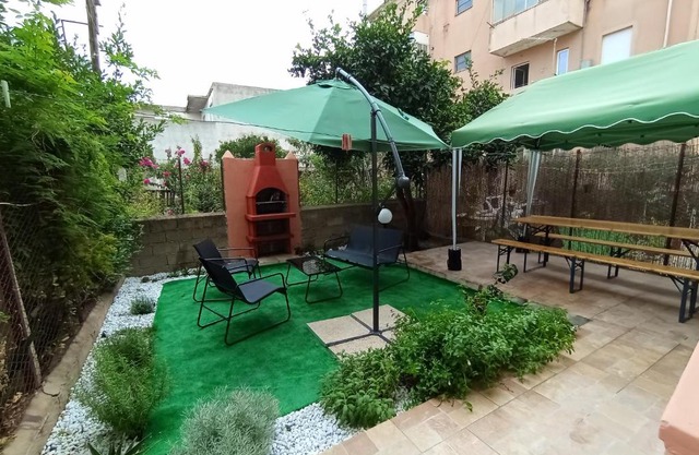 Casa Clara Oristano centro con giardino