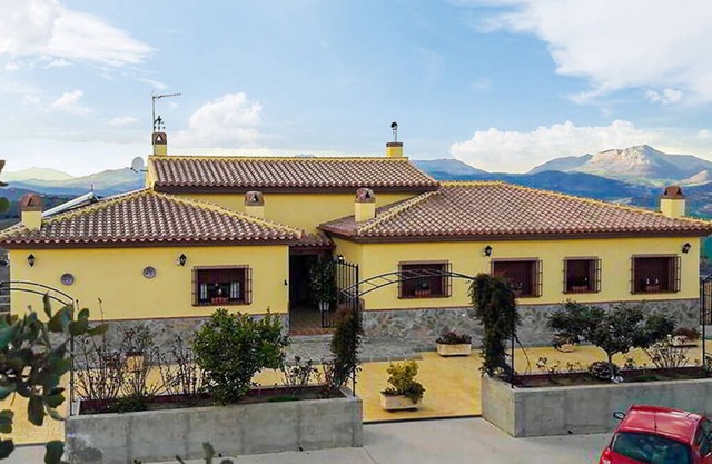 Casa con Wifi e Impresionantes Vistas en Casabermeja