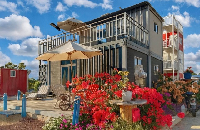 Casa-contenedor con Alberca de 12 Mts, ¡a 6 Minutos de la Playa!