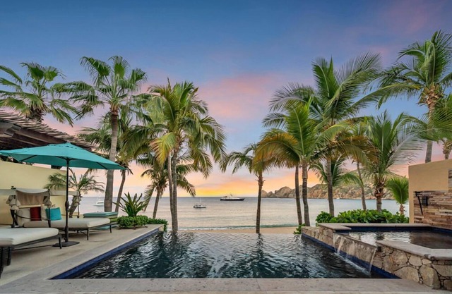 Casa Cuvee | Beachfront Villa in Hacienda Beach Club
