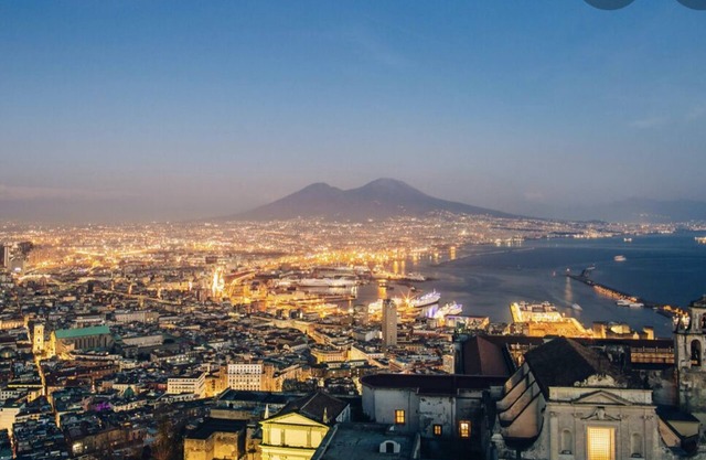 Casa D'amore Luxury is located in the heart of Naples.