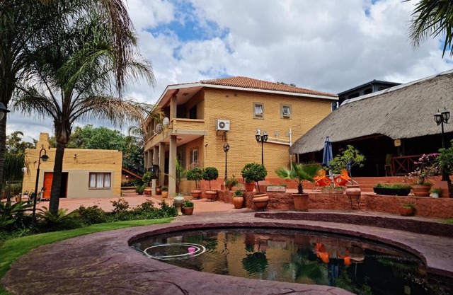 Casa De Jardim Guesthouse