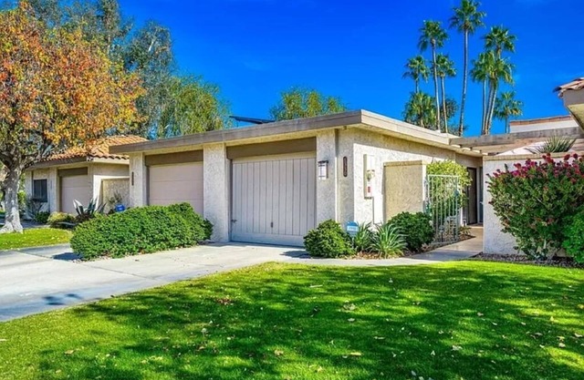 Casa de Luz in sunny Palm Springs
