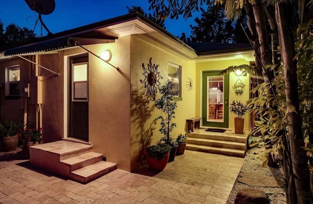 Casa De Palms 2 Bed 2 Bath. Outdoor oasis’s w/heated pool. 2 blocks from beach.