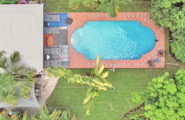 Casa del Ojo Vacation Villa, 3 King beds, Private Pool
