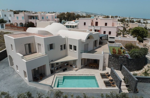 Casa DI Terra House