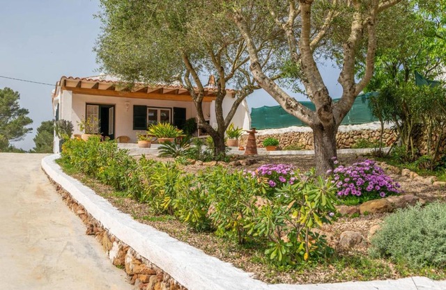 Casa Dina