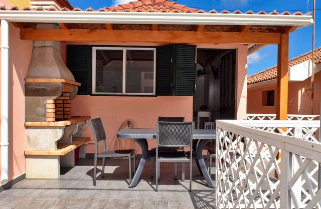 Casa do Pescador, a Home in Madeira