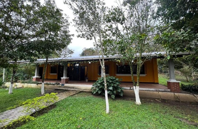 Casa Godoy Cantoral l