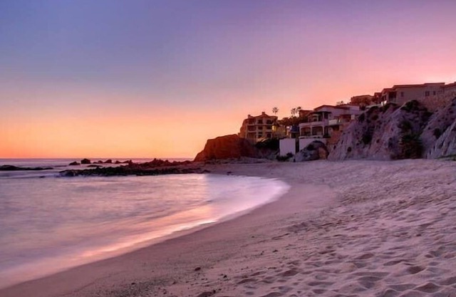 Casa La Roca Private Beach Resort