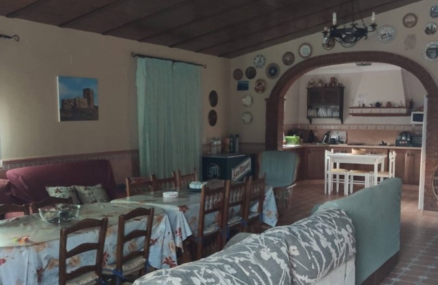 Casa Los Rosales with pool and barbecue