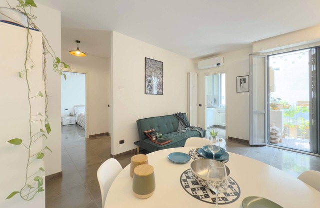 Casa Luca, elegant flat in Milan near University & Metro