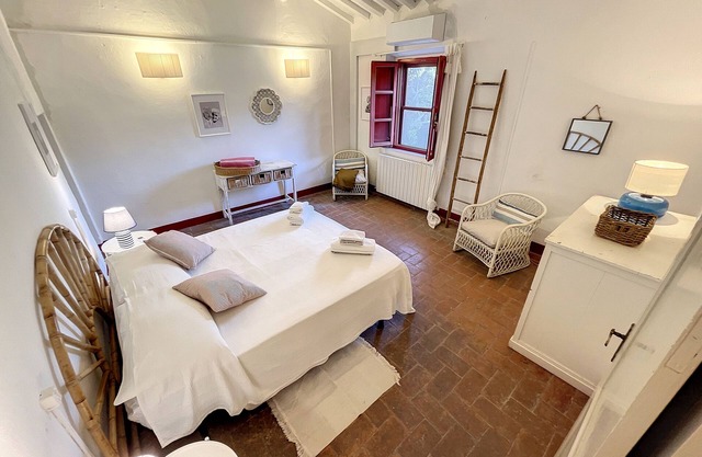 Casa Mariquita, Scegli una Delle Storiche Proprietà di Bolgheri