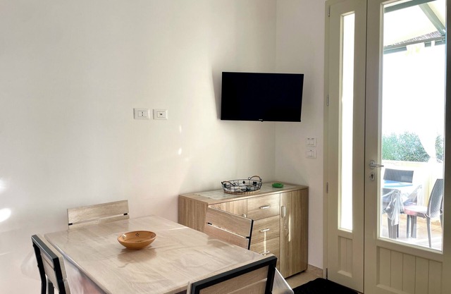 CASA MELODIA - surrounded by olive groves with a view of the Ionian Sea