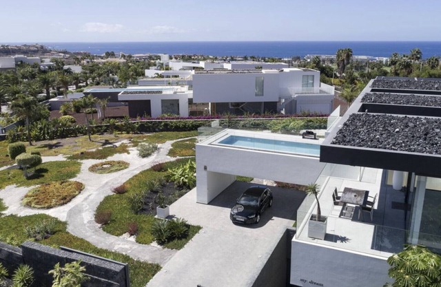 Casa Miravella