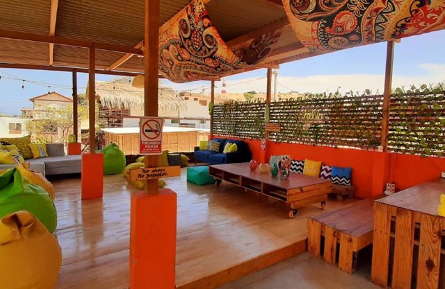 Casa Naranja