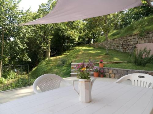 casa nel verde della Val di Vara