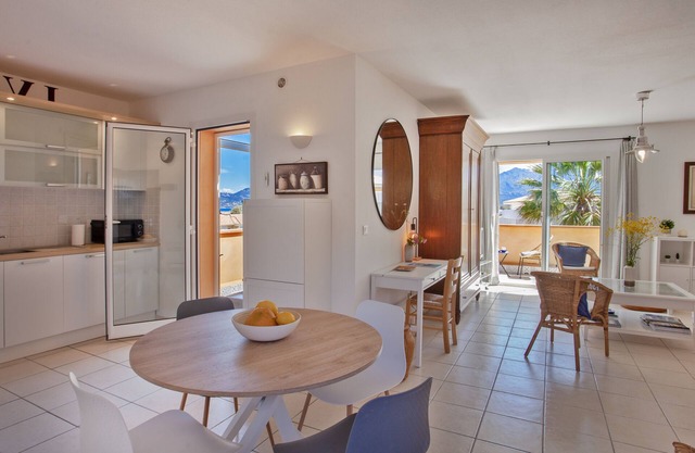 casa notte : appart spacieux, calme, Plage et centre de calvi 15 min à pied