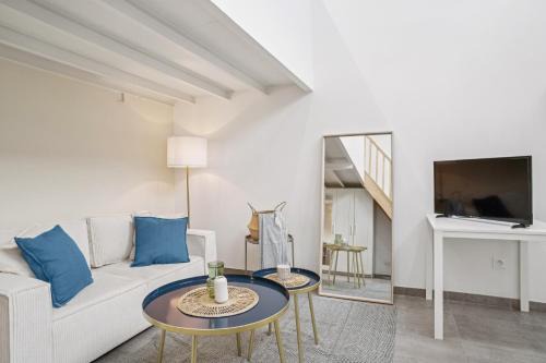 "Casa Nova " Chic et cosy avec climatisation à deux pas du métro