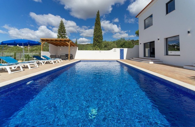 Casa O Sonho near Faro with private pool