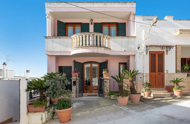 Casa Pireddu by BarbarHouse