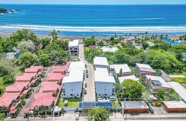 Casa Rio Mar Luxury Villas #2 & 4, 12 BR & Ensuite Baths