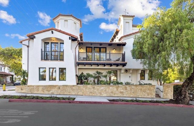 Casa Riviera 17 - Boutique Suites