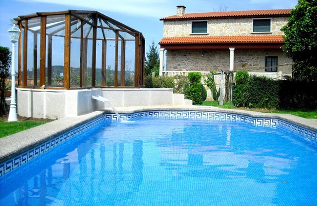 Casa Rural Os Carballos