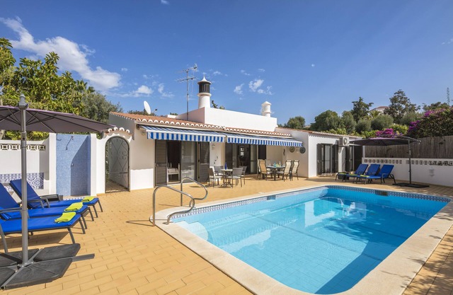Casa Tamaris - little paradise! Heated pool, priv. Garden, 3 bedrooms