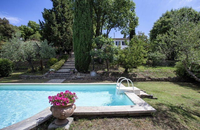 Casa Vittoria 1 - Apartment with swimming pool