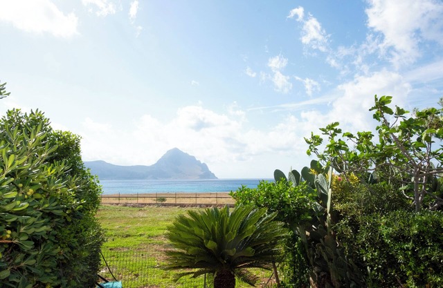 Casa Za Lisa with sea view in Macari