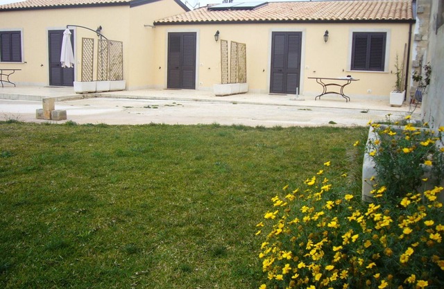 Casale "Serene Sea in Focallo", for a seaside holiday, Relax and Culture