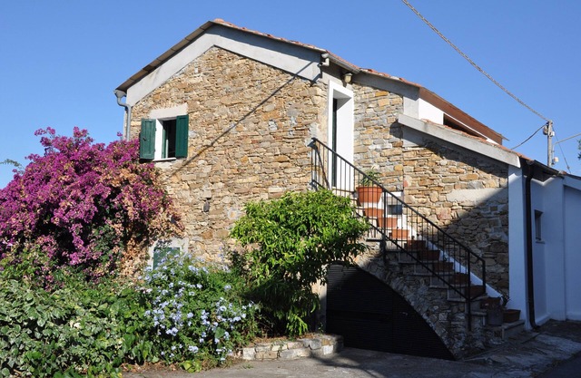 CasaRelax, quiet holiday home in the middle of the olive groves with panoramic views