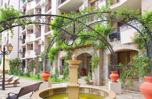 Cascadas Family Resort